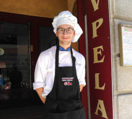 Estudiante del curso español y prácticas en hostelería