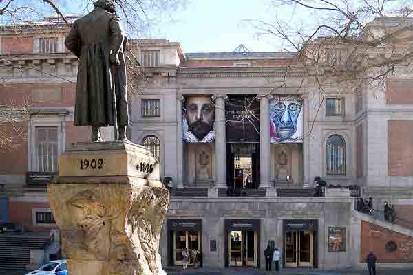 Goya statue in front of the Prado Museum, in Madrid